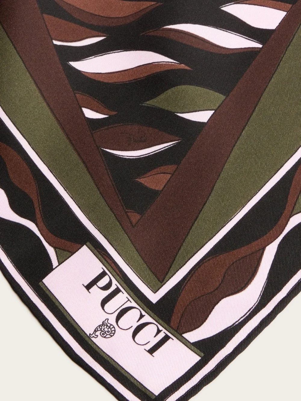 Emilio Pucci elegant patterned